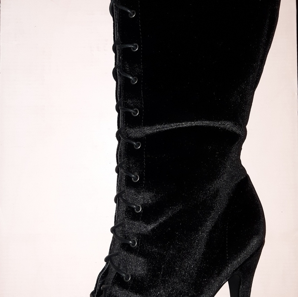 Justfab black suede tall high boots
